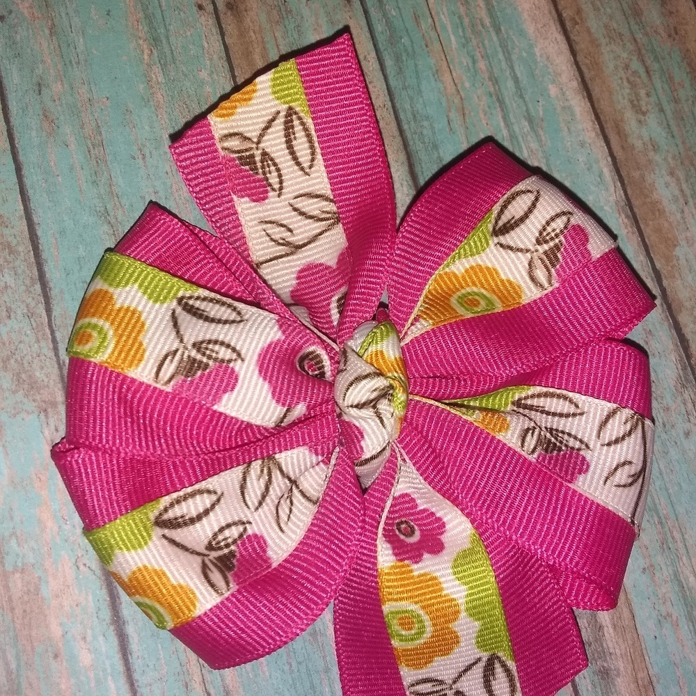 Hairbow's - Picture 5 of 6